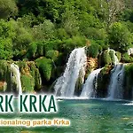 Апартаменты Gino Apartments Шибеник